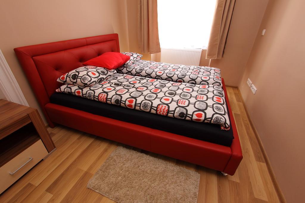 Apartment Viktoria *